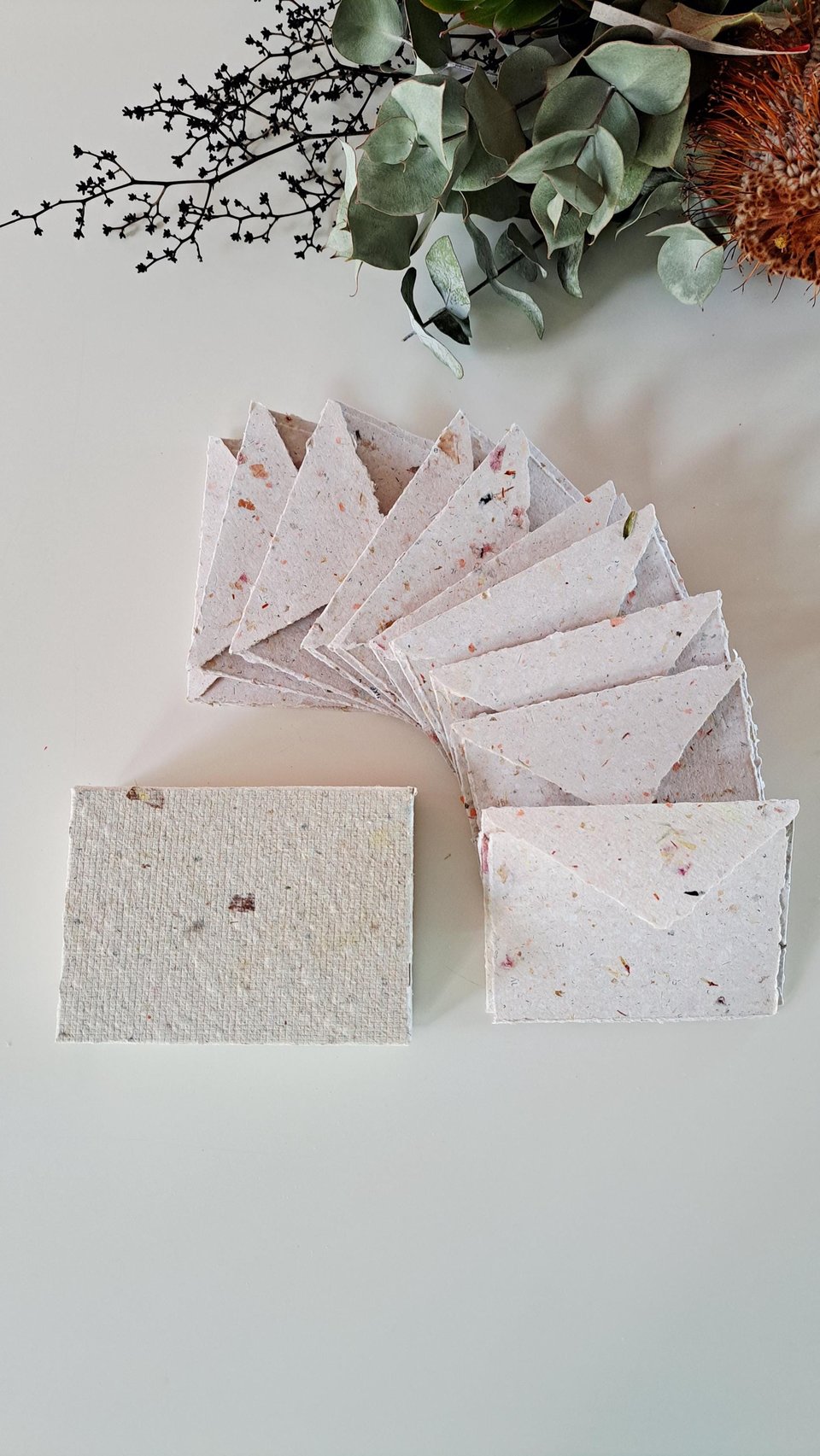 MINI Handmade Recycled Paper stationery set of 10 sheets and 10 envelopes with botanicals - Gift Boxed.