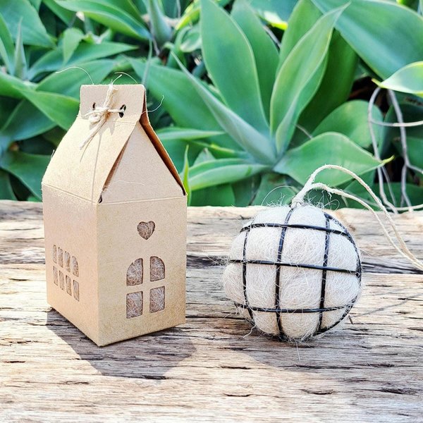 Small Bird Nester in Gift Box with refill. Llama Nest Building Wool for nature lovers and wild backyard garden birds.